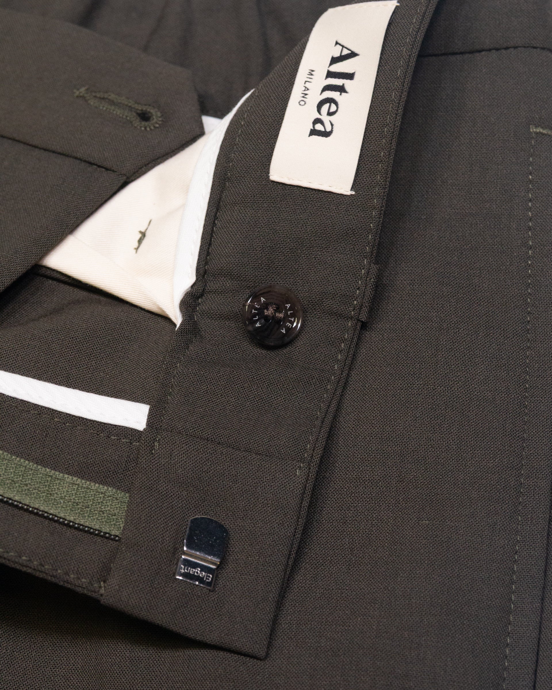 Pantalone chino Ronny in lana tecnica con pinces, verde - Army - Image 3